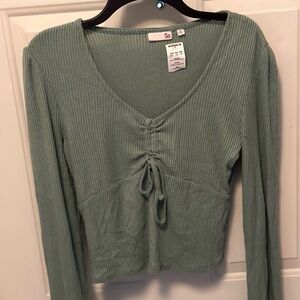 Long sleeve woman’s top